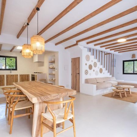 Oasis Villas Complex Cala Llonga  Ngoại thất bức ảnh
