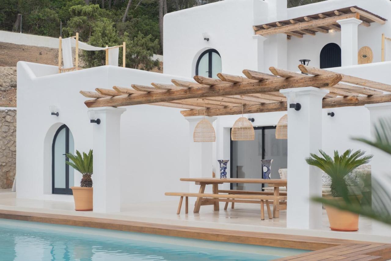 Oasis Villas Complex Cala Llonga  Ngoại thất bức ảnh