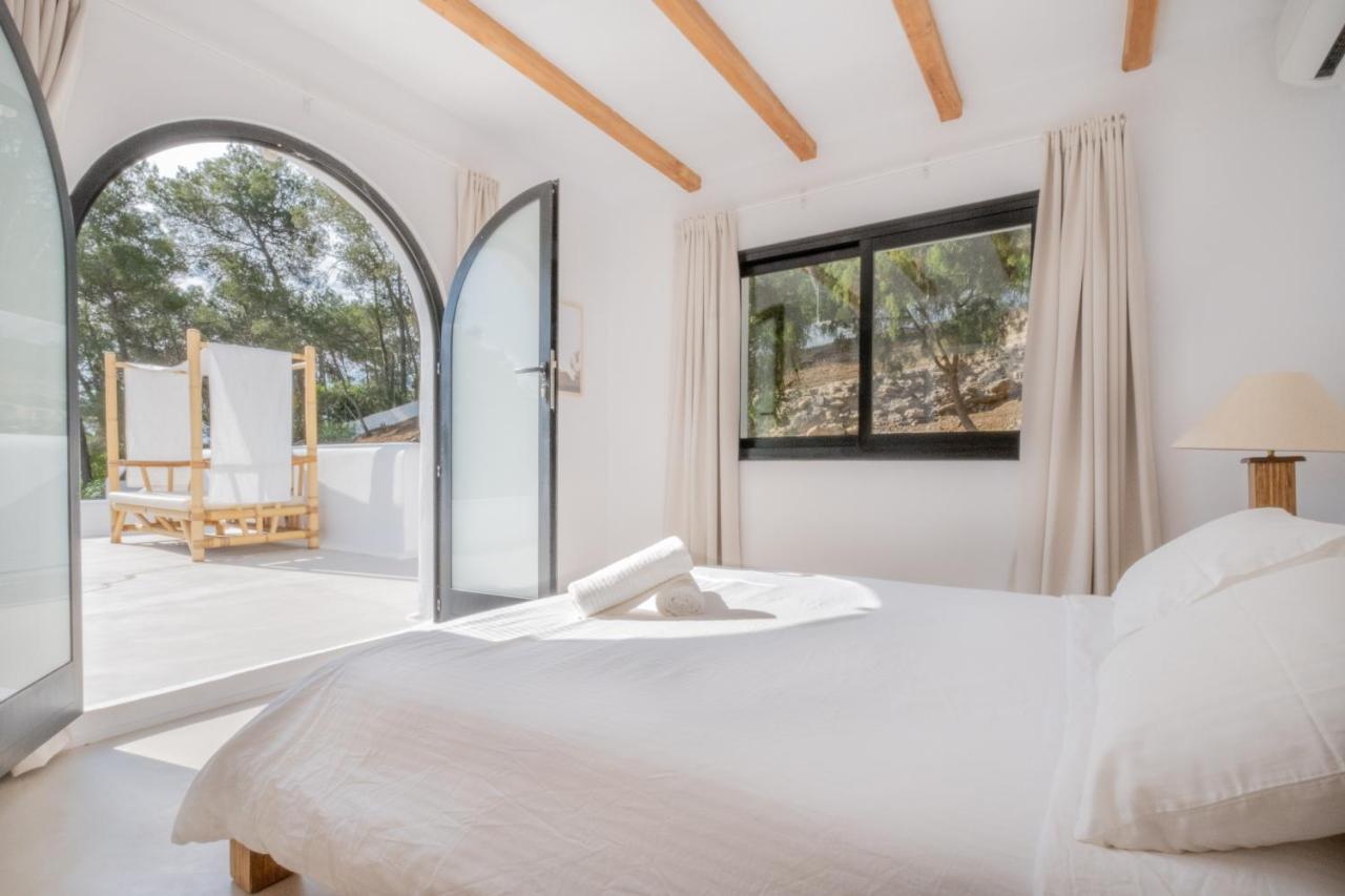 Oasis Villas Complex Cala Llonga  Ngoại thất bức ảnh