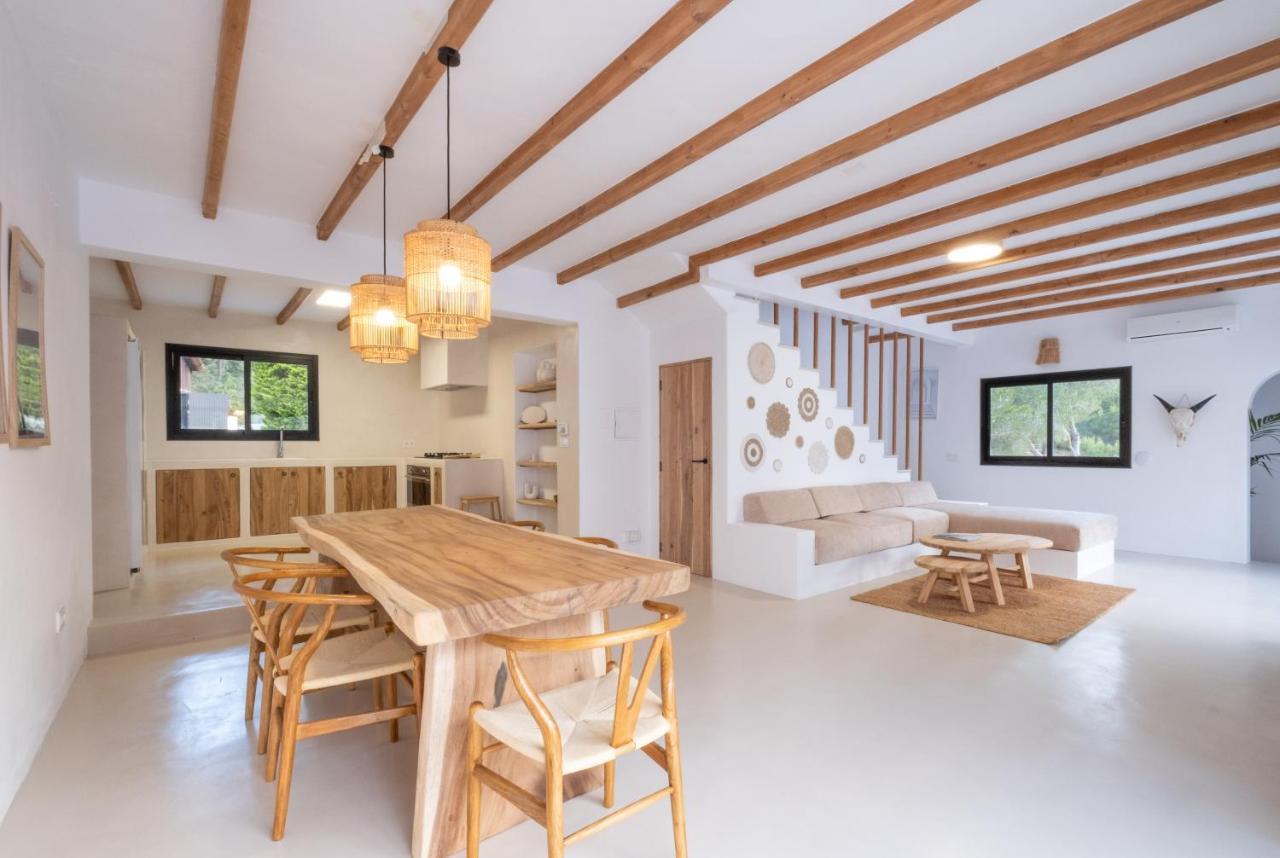 Oasis Villas Complex Cala Llonga  Ngoại thất bức ảnh