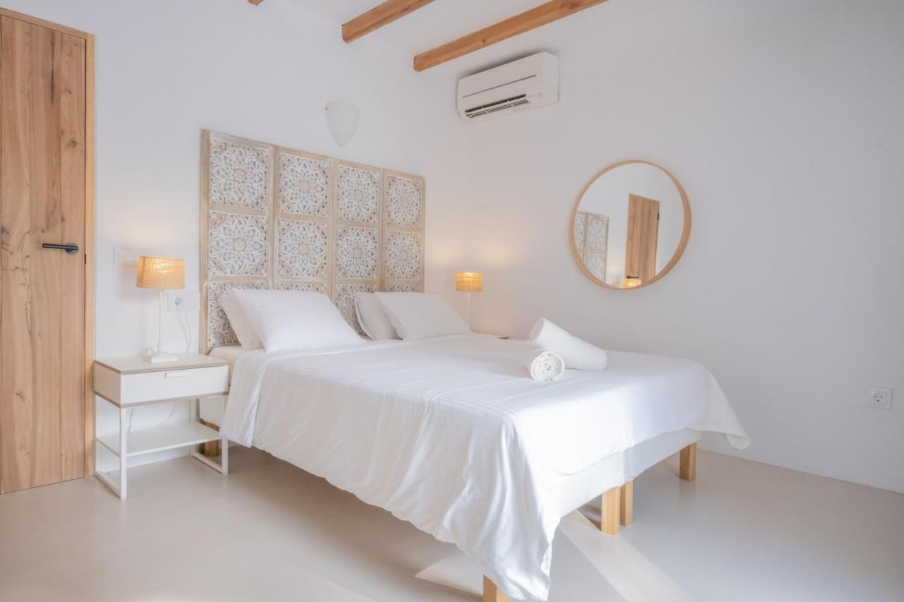 Oasis Villas Complex Cala Llonga  Ngoại thất bức ảnh