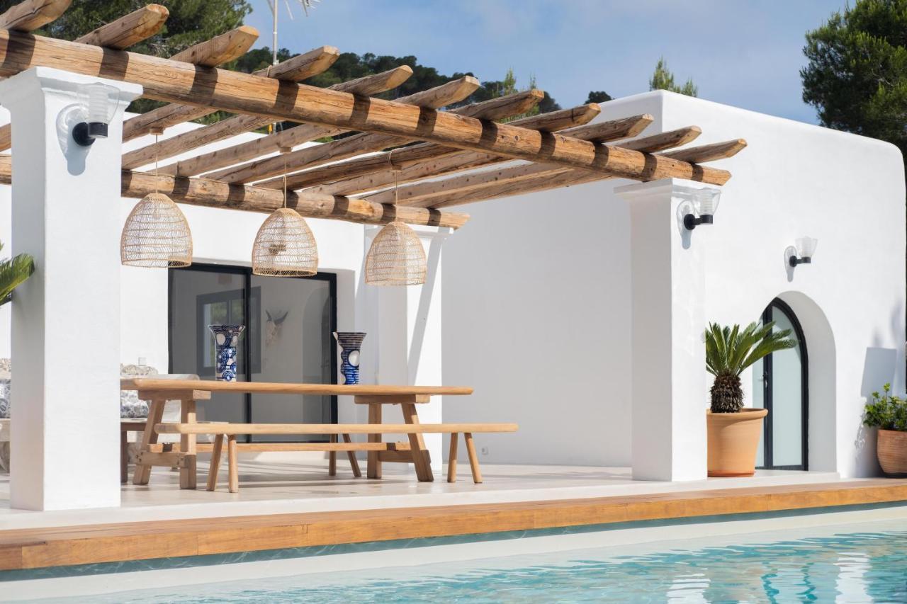Oasis Villas Complex Cala Llonga  Ngoại thất bức ảnh