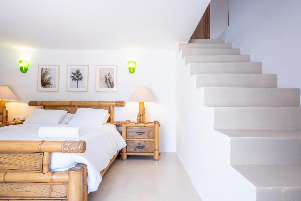 Oasis Villas Complex Cala Llonga  Ngoại thất bức ảnh