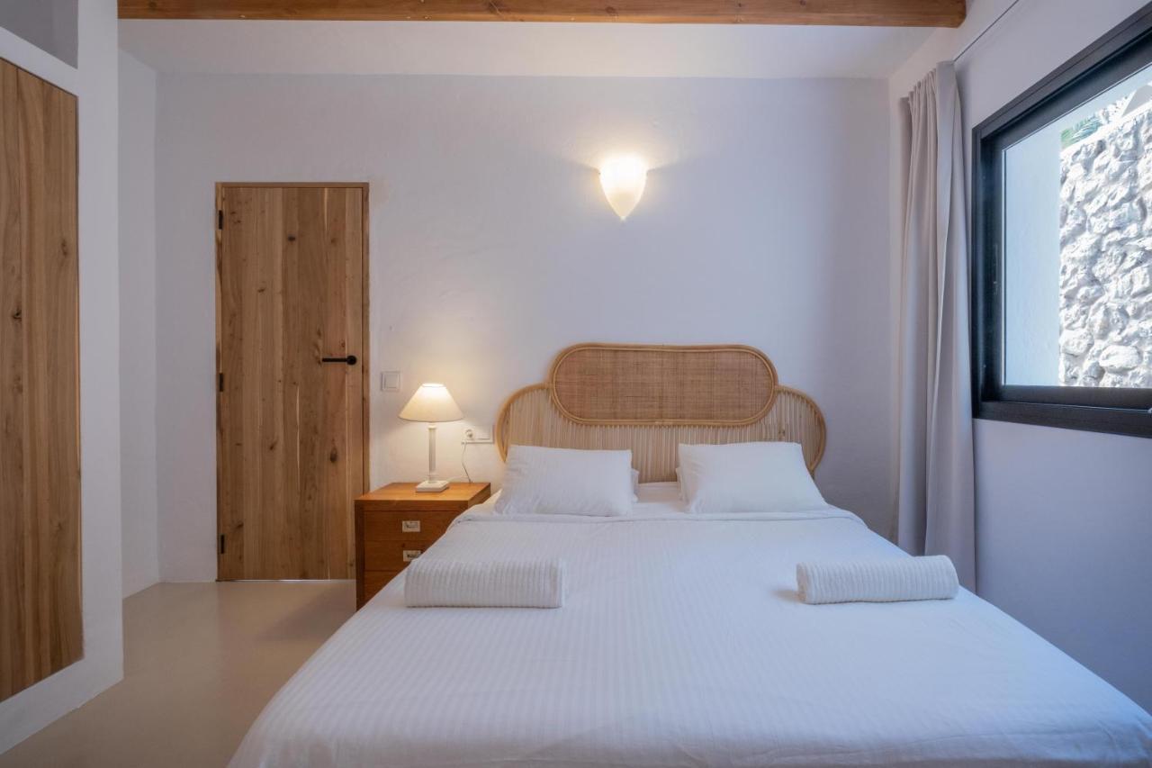 Oasis Villas Complex Cala Llonga  Ngoại thất bức ảnh