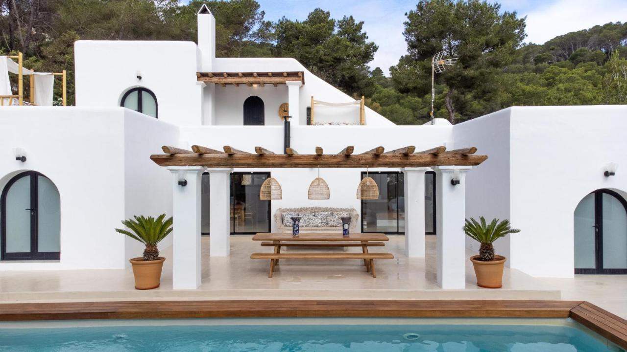 Oasis Villas Complex Cala Llonga  Ngoại thất bức ảnh