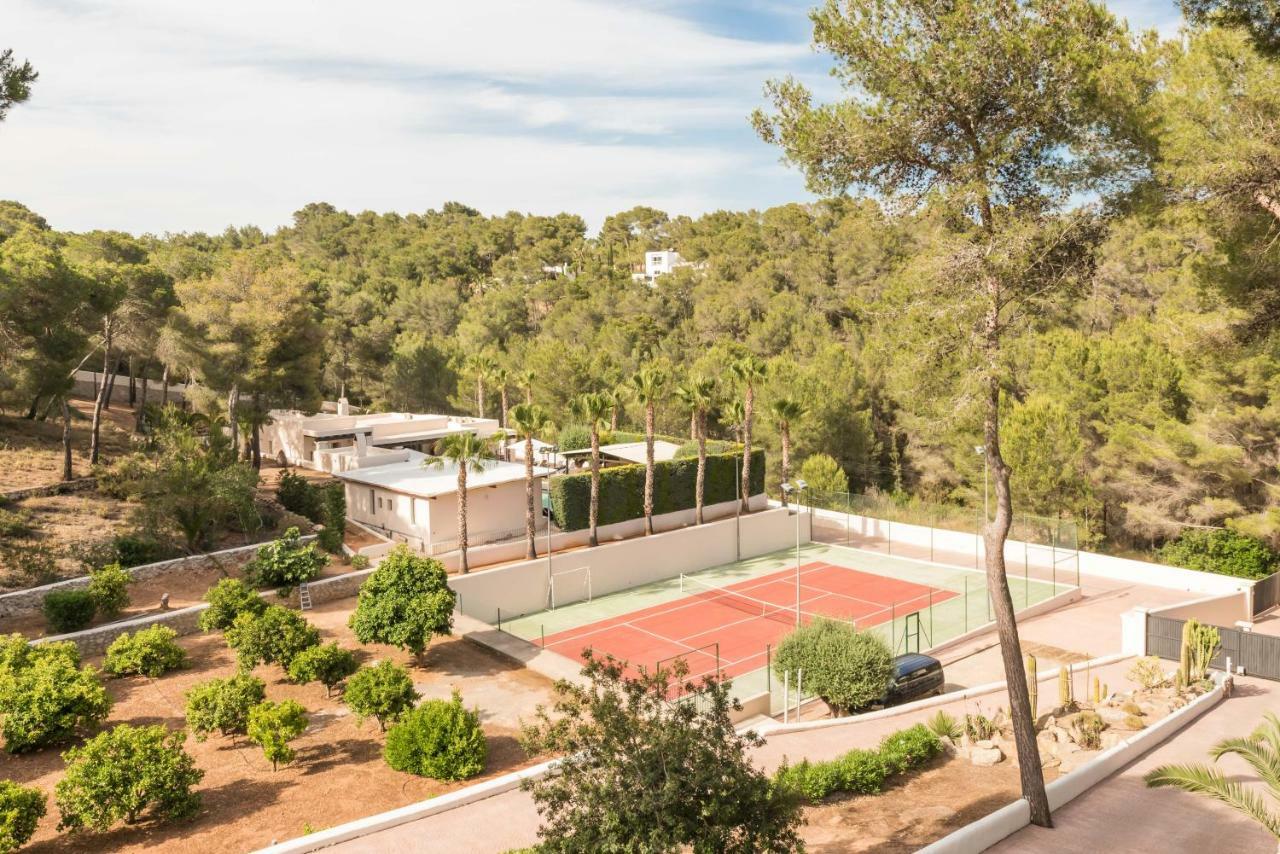 Oasis Villas Complex Cala Llonga  Ngoại thất bức ảnh